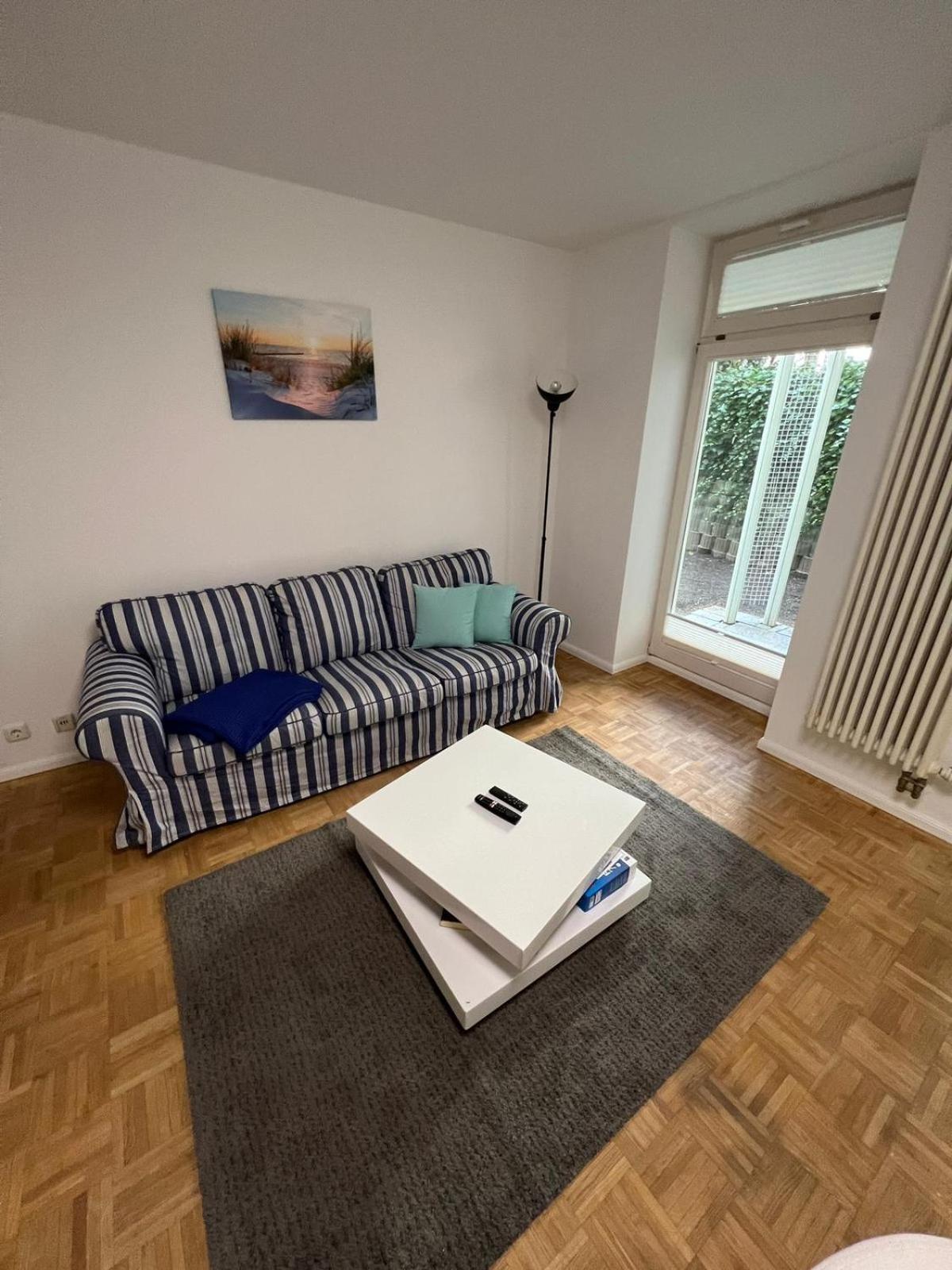 Apartment Bernstein Ruhig, Familienfreundlich Mit Garten Rostock Exterior foto